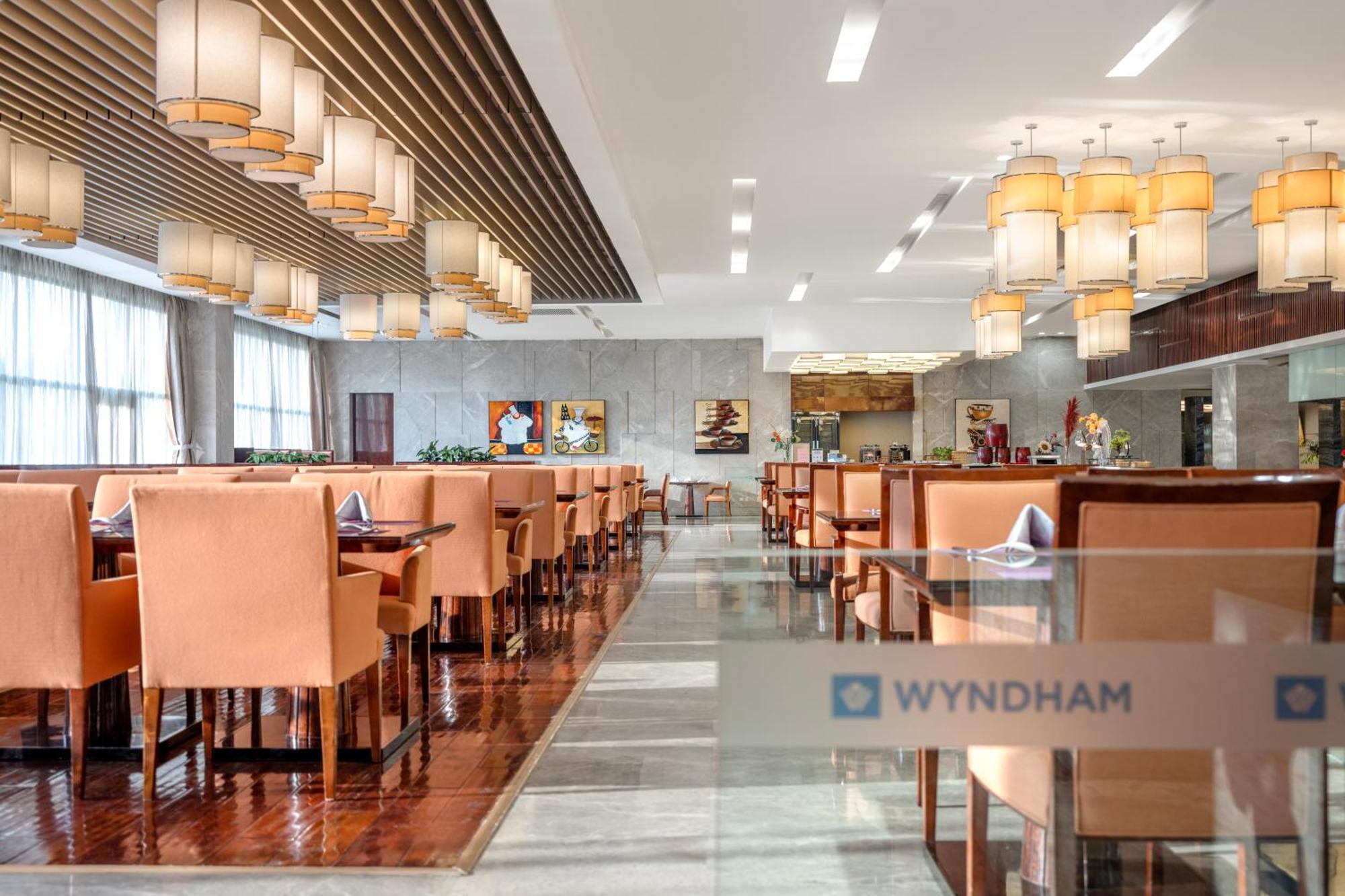 Hotel Wyndam Xuzhou East Extérieur photo