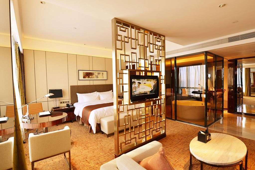 Hotel Wyndam Xuzhou East Chambre photo